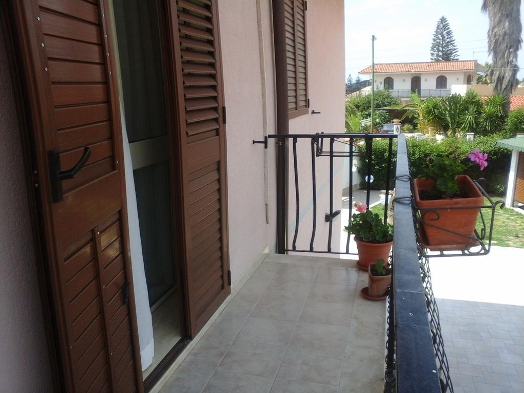 B&B Villa Pegaso Фонтане Бианче Екстериор снимка